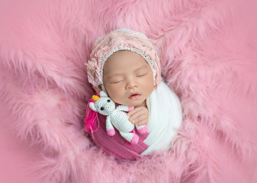 Ньюборн позировка